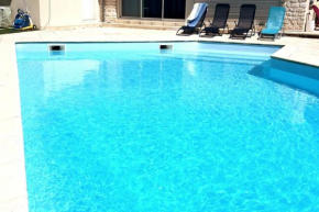 Gîte du Midi de Saint-Porchaire - Charmante maison de vacances avec piscine chauffée